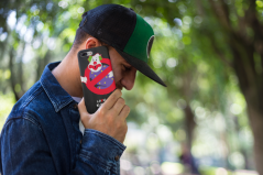 Kryt na telefon - Lovci Klaunů